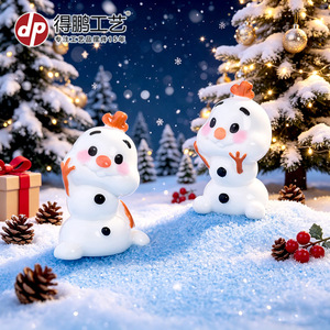 Figurines de bonhomme de neige mignonnes, mini décorations de noël pour salon, utilisation en intérieur, finition brillante, style dessin animé D2229 - Product Image 4