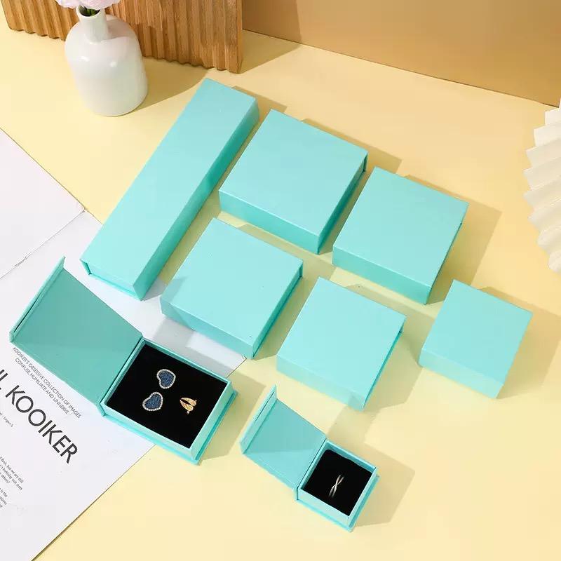 Customize Size/Logo/Color/Content