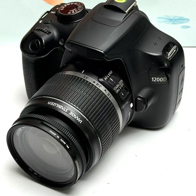 Low Price Used Canons 1200D Camera Set Beginner Digital Camera