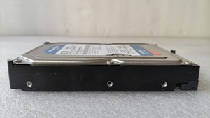Disque dur mécanique SATA interne 2 To 3,5 pouces pour ordinateurs de bureau Nouveau produit - Product Image 4