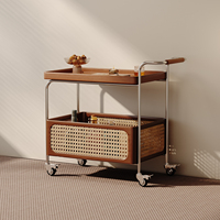 Table d'appoint moderne en bois d'hévéa et rotin, avec chariot roulant en acier inoxydable et poignée, pour salon