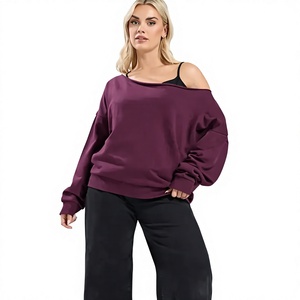 Crop top en coton doux et élasthanne, t-shirt imprimé avec des strass cerise, sweat-shirt court de haute qualité - Product Image 3