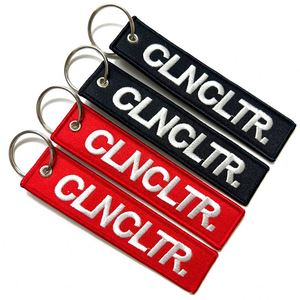 Porte-clés brodé double face personnalisé avec anneau tissé, idéal pour cadeaux, de type Jet Tag, directement de l'usine - Product Image 1
