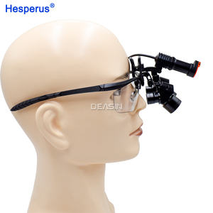 4X 5X 6X Dentals 48 ° Binoculares Lupas quirúrgicas con luz 5W Blub Wire Faro Batería de litio 300-600mm - Product Image 2