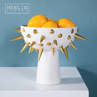 Bol à fruits en céramique dorée de luxe Merlin, support décoratif, accessoires modernes, vaisselle, décoration de salon, décoration d'hôtel, pièce pour la décoration de la maison
