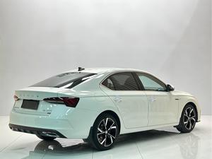 <span class=keywords><strong>Skoda</strong></span> Octavia Pro TSI280 <span class=keywords><strong>2022</strong></span> Usado, Turbo Automático, Volante a la Izquierda, Asientos de Cuero Oscuro, 5 Puertas, 5 Asientos, Hatchback, R18, Exportación - Product Image 4