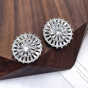 Bán buôn phụ nữ quần áo Rhinestone trang sức Zircon nút <span class=keywords><strong>Swarovski</strong></span> tinh thể may nút cho thời trang may mặc - Product Image 2