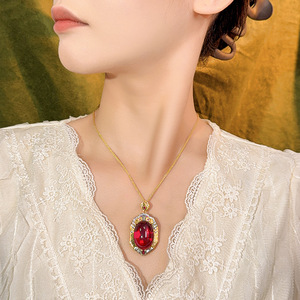 High Quality Eco-friendly <b>Copper</b> Gold Plated Oval 18*25mm Green Imitation Jade Stone Classic Engagement Pendant Unisex <b>Chains</b> - Product Image 2