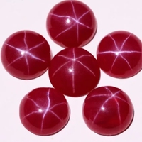 Fabrication de pierres précieuses synthétiques de haute qualité en vrac rubis ovale convexe étoile rubis plat pour bijoux personnalisés