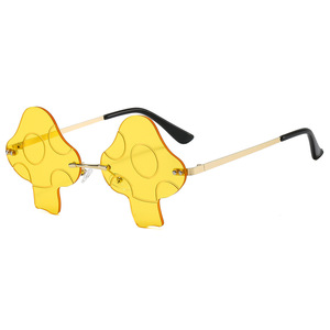 Kính Hình Nấm Không Khung Màu Đỏ Kính Râm Không Vành Hình Nấm Lạ Mắt De Sol Gafas De Sol - Product Image 5