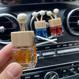 Penyegar Udara Mobil Mewah Botol Parfum Kaca Cair dengan Klip Ventilasi Diffuser Aroma dan Stik - Product Image 5