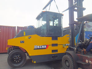 <span class=keywords><strong>XCMG</strong></span> เครื่องอัดแน่นยางรุ่น XP163,เครื่องบดถนนแบบนิวเมติกใหม่16ตัน - Product Image 4