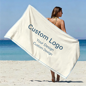 Serviette de plage en coton personnalisée avec impression souvenir, pour les voyages - Product Image 1