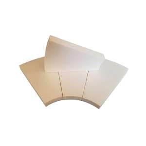 Трапециевидные керамические вкладыши из оксида алюминия для защиты цилиндрических труб, в наличии, немедленная отгрузка, износостойкие, с изогнутой поверхностью - Product Image 1