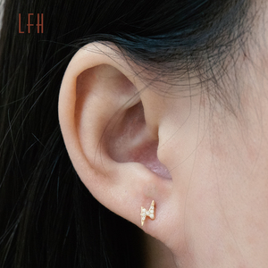 18K vàng thật sét Bông tai Cubic Zirconia phẳng trở lại vít trở lại Tai xuyên 18K vàng nguyên chất Stud Bông tai - Product Image 2