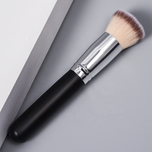 Z Logo personnalisé de luxe Vegan <span class=keywords><strong>Blush</strong></span> cosmétique pinceaux de maquillage de haute qualité vente en gros de marque privée pinceau Kabuki de maquillage professionnel - Product Image 1