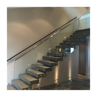 Escalier en fer LED de luxe personnalisé, durable, intérieur/extérieur, avec garde-corps en métal/verre pour la conception de villas, d'appartements et de halls