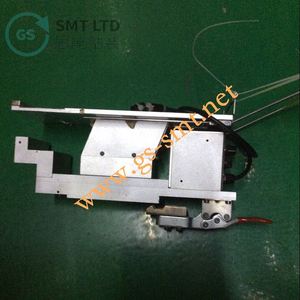 Alimentateur vibrant SMT pour machine JUKI - Product Image 1