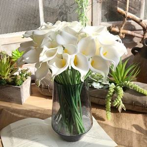 Eleganti Calla Artificiali in Plastica - <span class=keywords><strong>Fiori</strong></span> Realistici per Matrimoni, Natale, Soggiorno, Camera da Letto, Tavolo da Pranzo, Decorazioni per la Casa - Product Image 4