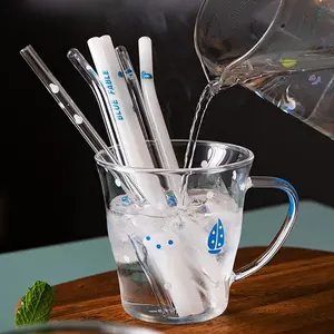 Изгибающаяся стеклянная соломинка для питья с синим логотипом на заказ от производителя