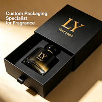 Boîte cadeau noire artisanale de luxe personnalisée de 50 ml pour parfum, avec tiroir coulissant en papier, logo en relief, doublure en éponge, matériaux recyclés