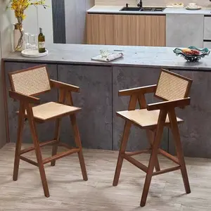 Taburetes de bar a buen precio y juegos de sillas de restaurante, silla de cocina de madera negra con taburetes de bar de ratán, silla de bar
