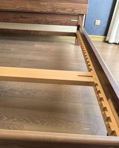 Современная комфортная двуспальная кровать из массива дерева с мягким изголовьем и местом для хранения, складная, по цене производителя - Product Image 6