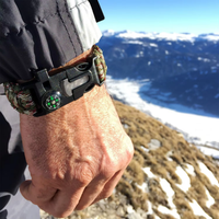 Meilleur Choix Bracelet de Survie Tressé Multifonctionnel 5-en-1 avec Boussole Portable Étanche Antichoc pour Activités de Plein Air et Camping