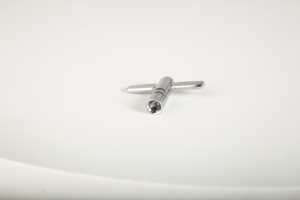 Nueva Salida de fábrica dentro de la manga de cuatro esquinas llave ajustable llave de tambor de hierro llave de afinación - Product Image 3