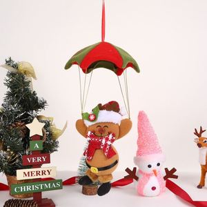Décorations de Noël Artisanales : Père Noël, Bonhomme de Neige, Renne et Parachute – Ornements Suspendus pour le Dessus de l'Arbre - Product Image 4