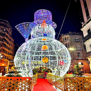 Outdoor LED Snowman Christmas Tunnel Arch for Festival Landscape Projects - Product Image 1