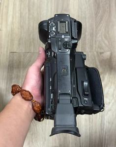 กล้องวิดีโอระดับมืออาชีพ Canon XF105 Full HD ขายดี พร้อมส่ง 1/3 นิ้ว CMOS ซูม 10 เท่า ช่องใส่การ์ด CF คู่ - Product Image 3