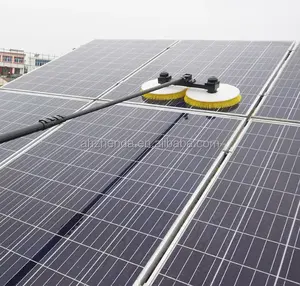 Zhenda 이중 전원 공급 장치 확장 텔레스코픽 폴이있는 태양열 청소 패널 브러시