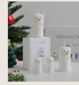 Velas Aromáticas de Lujo Hechas a Mano para Decoración Navideña del Chimenea - Product Image 5