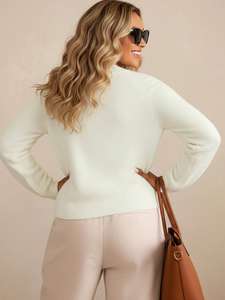Trending Anti-Wrinkle Casual Teddy Bear White Sweater for Coffee Date and Daily Outfit Soft Texture Knitted Pullover <strong>Jumper</strong> Top - Product Image 4