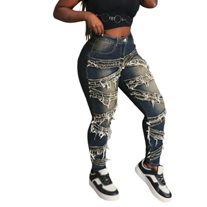 Jeans Ajustados de Mezclilla con Parches y Estilo Desgastado para Mujer, Moda Urbana - Product Image 2