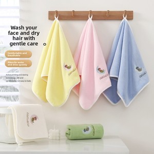 Toalla de Mano de Felpa Coral Ligera con Estampado Animal, Estilo Liso para Uso Doméstico y para la Cara, Absorbente de Agua - Product Image 3