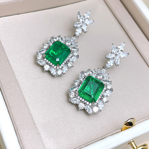 Orecchini Pendenti Quadrati Vintage per Donne, Eleganti Accessori per Orecchie da Indossare Ogni Giorno - Product Image 4