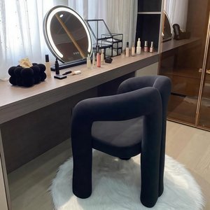 Silla de <span class=keywords><strong>Maquillaje</strong></span> Moderna de Metal Estilo Crema para el Hogar, Salón de Uñas, Dormitorio, Respaldo de Lujo Ligero, Personalizable, Sin Ensamblaje, Taburete para Mesa de <span class=keywords><strong>Maquillaje</strong></span> - Product Image 1