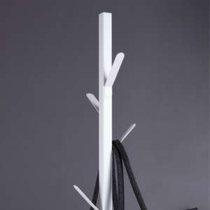 Perchero Moderno Minimalista de Madera y Metal con Base Redonda, Ecológico y Duradero para Uso en Interiores, Oficina, Escuela o Taller - Product Image 6