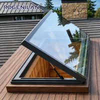 Fenêtre de toit à ouverture verticale en aluminium imperméable de style américain Rogenilan, double vitrage trempé, fenêtres de toit solaires extérieures