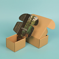 Scatole per Spedizioni di Gioielli e Cosmetici in Cartone Ondulato Ecologico Personalizzabili con Chiusura Magnetica e Rivestimento in Spugna