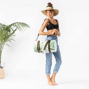 Juego de Bolsas de Viaje Deportivas Impermeables Personalizadas, Bolsas de Lona Tyvek para Fin de Semana o <span class=keywords><strong>Viajes</strong></span> Cortos con Compartimento para Zapatos - Product Image 3