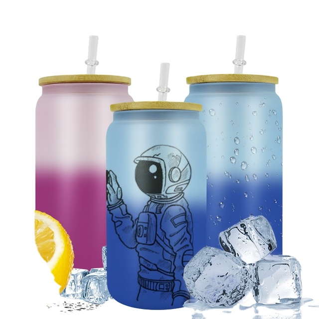 Wholesale Lead Free Colorful 16oz Cold Water Color Changing Beer Can Shaped Glass Cups With Bamboo Lid and Straw