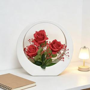Nouvelle Décoration Murale Rose Style Bonsaï, Fleur Artificielle en Plastique pour Bureau, Ornement de Simulation Rose en Pot - Product Image 1