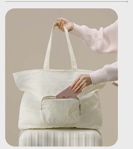 Cute Fruit Snail Tote <b>Bag</b> 25L Nylon Zipper Closure Soft Handle Foldable Minimalist Style Unisex Outdoor Travel <b>White</b> - Product Image 4