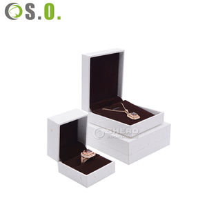 Boîte en papier imitation cuir haut de gamme pour bijoux, boîte en similicuir de qualité supérieure, ensemble de boîtes élégantes personnalisées pour pendentifs et boucles d'oreilles - Product Image 5