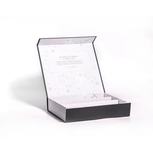 Custom Luxury Paperboard Self-Erecting with Closure Handle Ribbon 2mm Thickness Eco-Friendly Matte Finish <b>Magnetic</b> Gift <b>Box</b> - Product Image 3