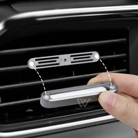 Diffuseur de parfum de voiture au parfum de rose en aluminium d'aviation de luxe Bouteille de désodorisant à évaporation naturelle Évent d'impression laser