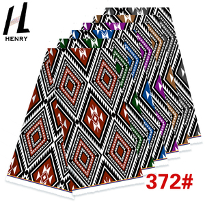 <span class=keywords><strong>Tissu</strong></span> en Polyester doux <span class=keywords><strong>et</strong></span> coloré imprimé à carreaux noirs <span class=keywords><strong>et</strong></span> blancs pour vêtements - Product Image 5